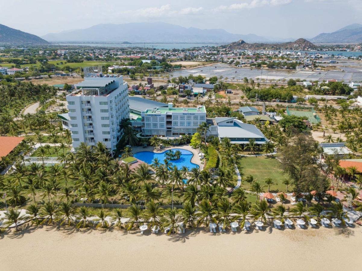 Saigon - Ninh Chu Hotel & Resort Phan Rang-Tháp Chàm Exterior foto
