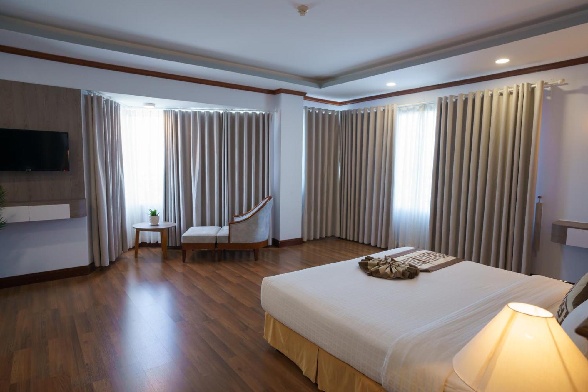 Saigon - Ninh Chu Hotel & Resort Phan Rang-Tháp Chàm Exterior foto