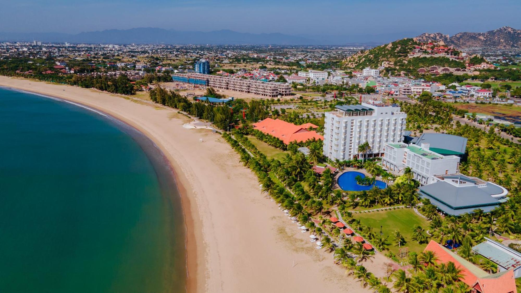 Saigon - Ninh Chu Hotel & Resort Phan Rang-Tháp Chàm Exterior foto